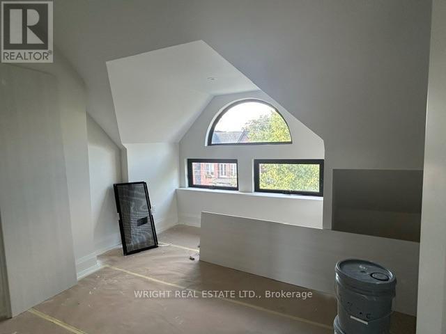 71 Oxford Street, Toronto, Ontario M5T 1P2 - Photo 11 - C13724898