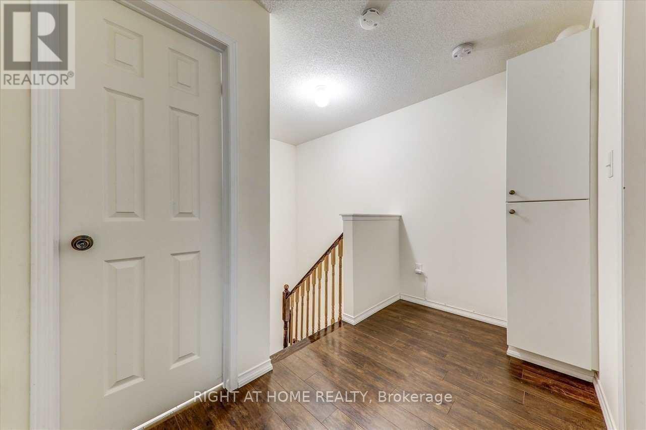 23 Linnell Street, Ajax, Ontario  L1Z 0K9 - Photo 16 - E13724866