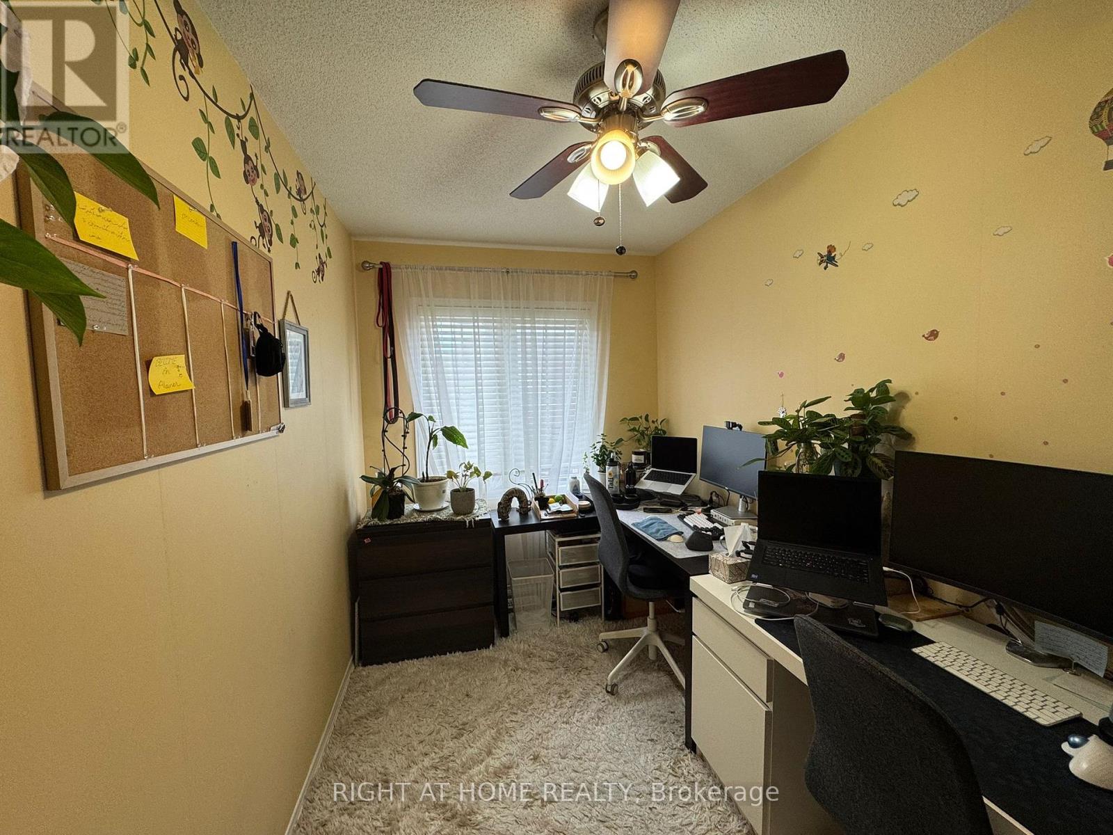 23 Linnell Street, Ajax, Ontario  L1Z 0K9 - Photo 19 - E13724866