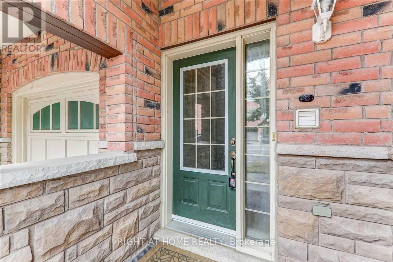 23 Linnell Street, Ajax, Ontario  L1Z 0K9 - Photo 2 - E13724866