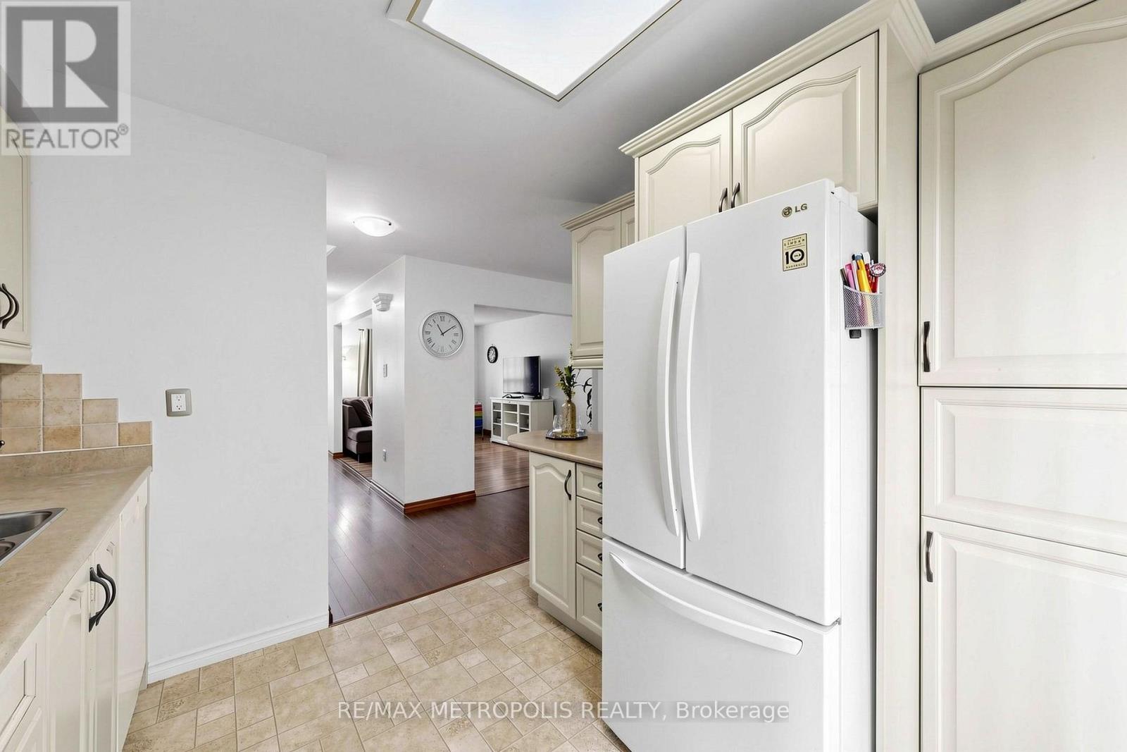 96 - 580 Eyer Drive, Pickering, Ontario L1W 3B7 - Photo 18 - E13724920