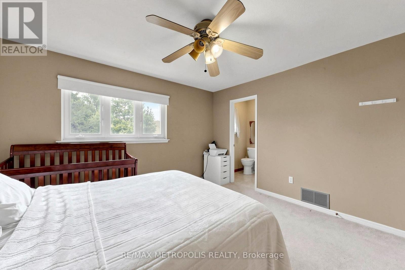 96 - 580 Eyer Drive, Pickering, Ontario L1W 3B7 - Photo 29 - E13724920