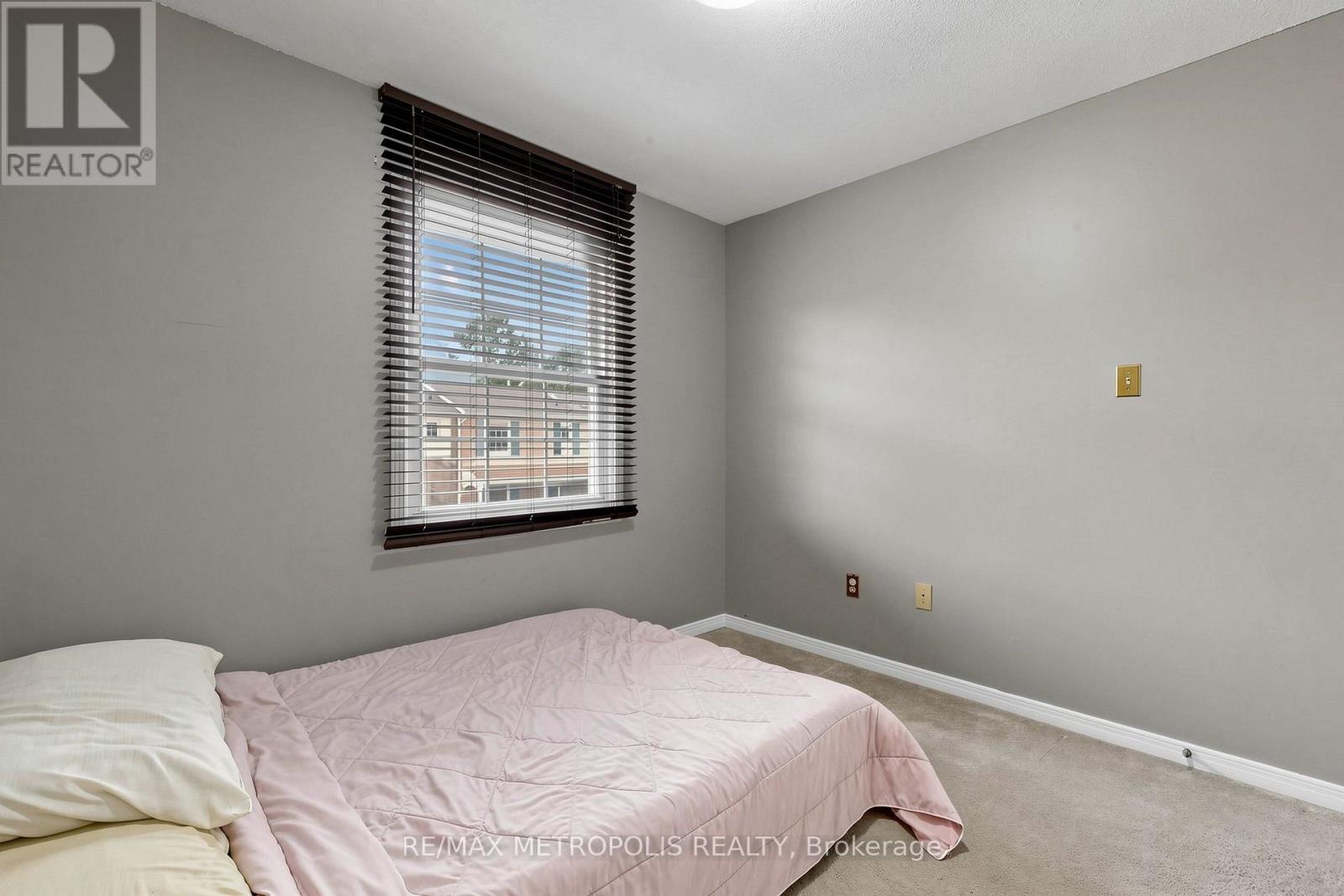 96 - 580 Eyer Drive, Pickering, Ontario L1W 3B7 - Photo 32 - E13724920