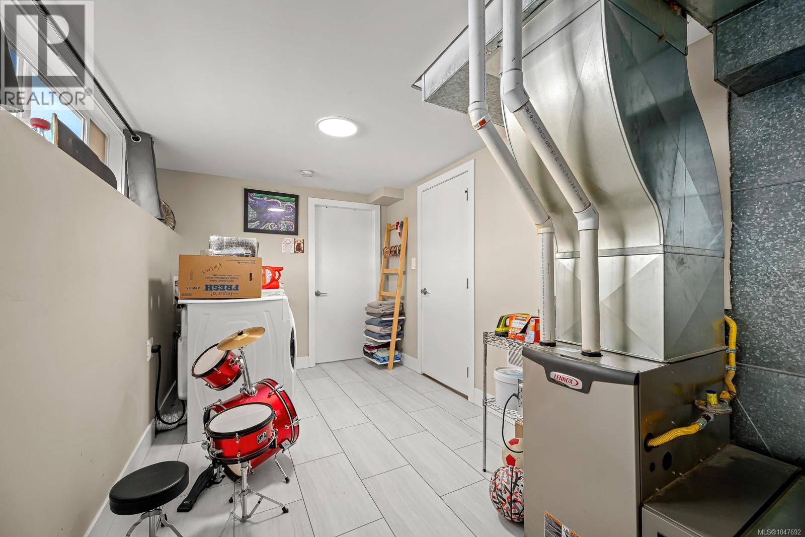 262 Mclean St, Campbell River, British Columbia  V9W 2M5 - Photo 38 - 1047692