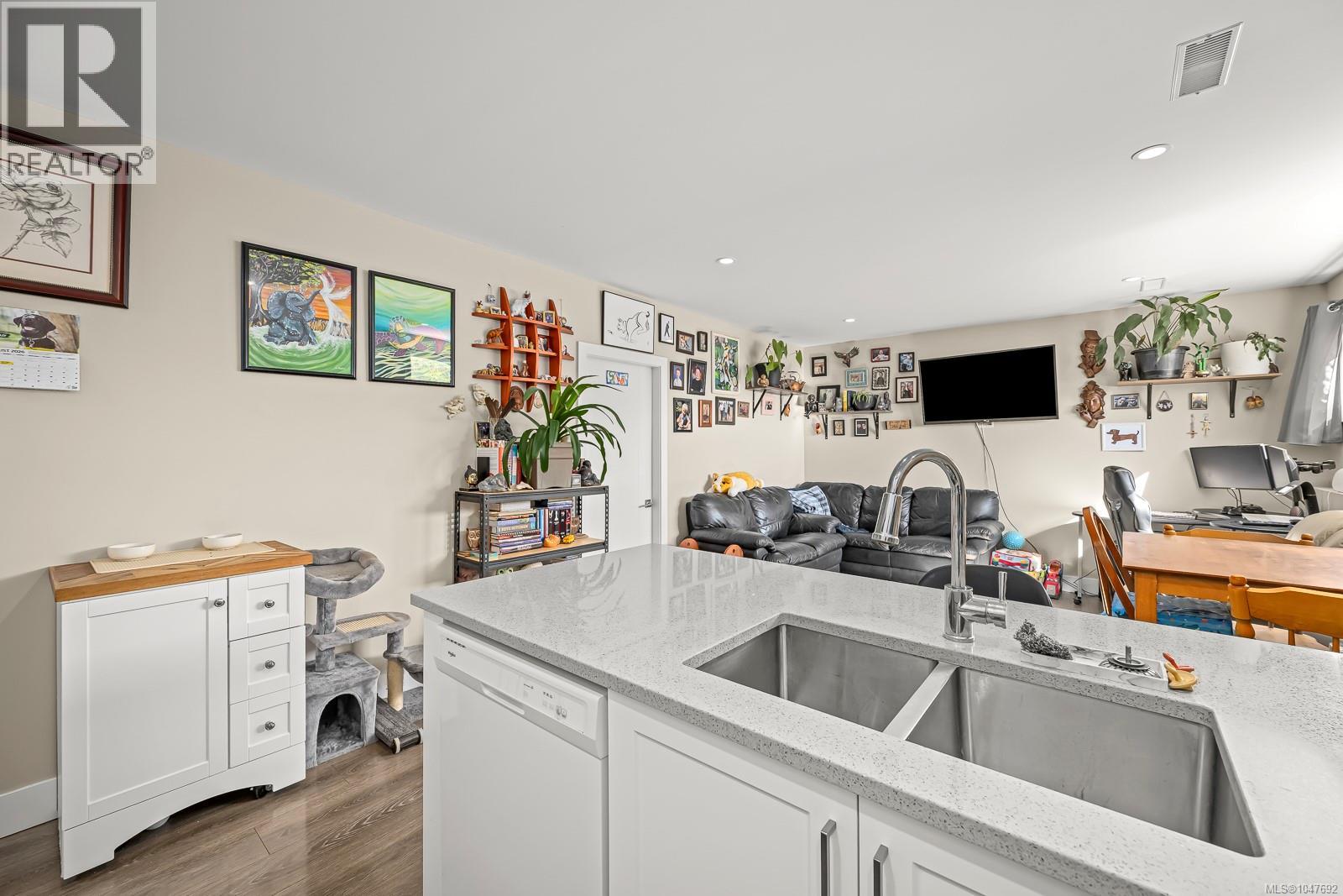 262 Mclean St, Campbell River, British Columbia  V9W 2M5 - Photo 47 - 1047692