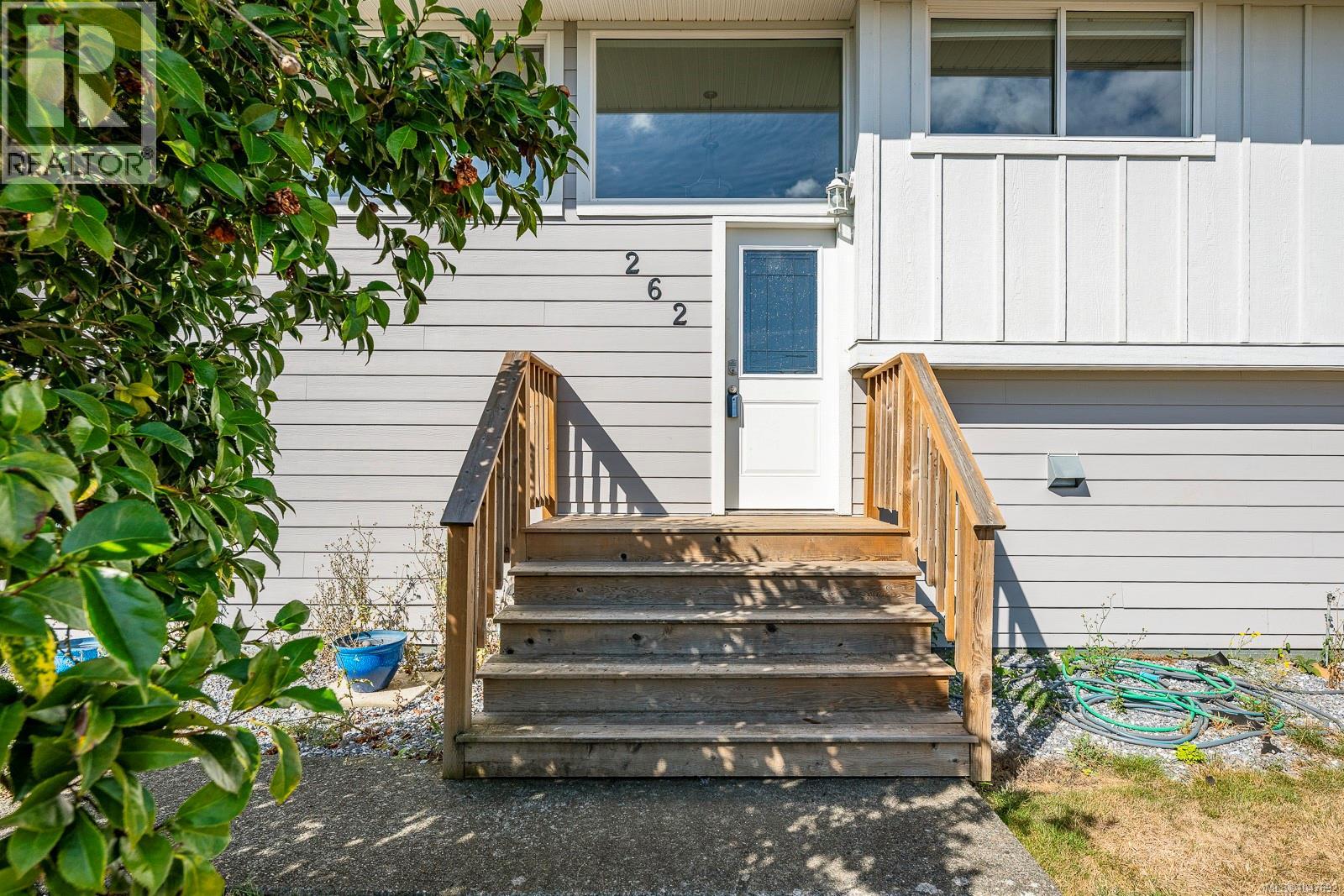 262 Mclean St, Campbell River, British Columbia  V9W 2M5 - Photo 5 - 1047692
