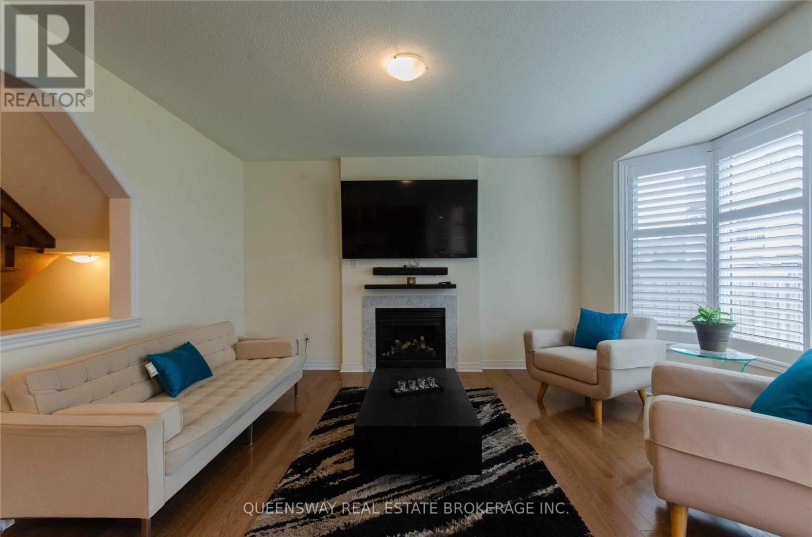 96 Busch Avenue, Markham, Ontario L6C 0P4 - Photo 5 - N13724852