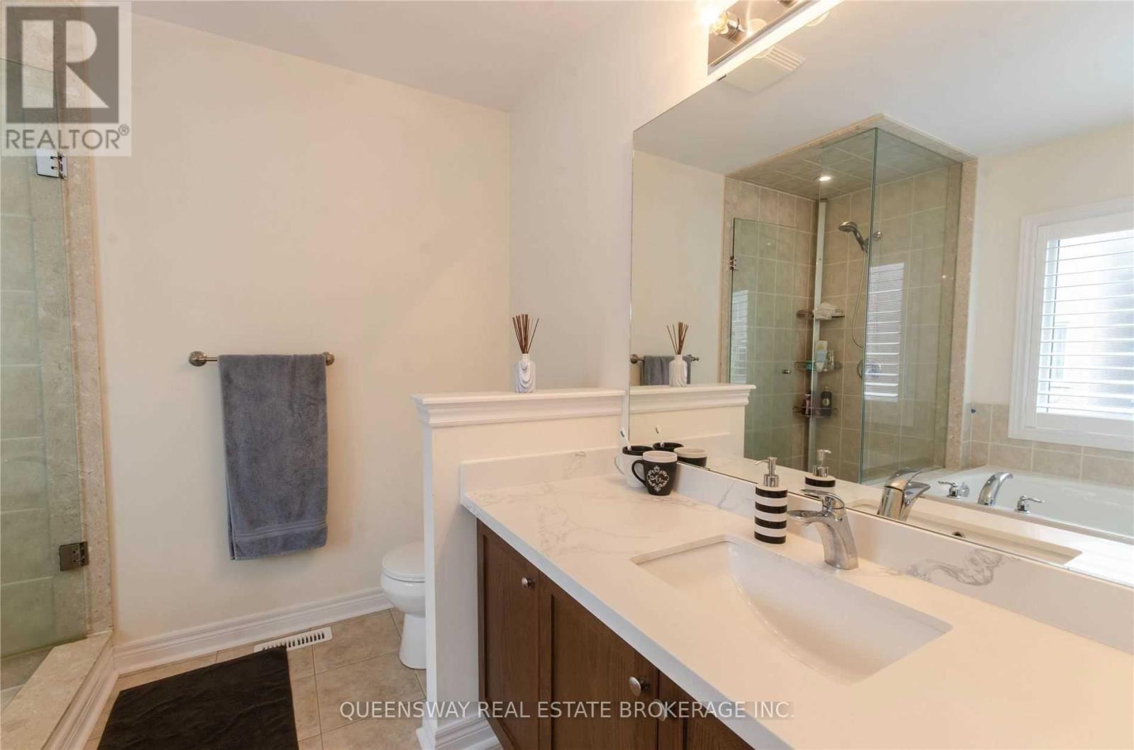 96 Busch Avenue, Markham, Ontario L6C 0P4 - Photo 8 - N13724852
