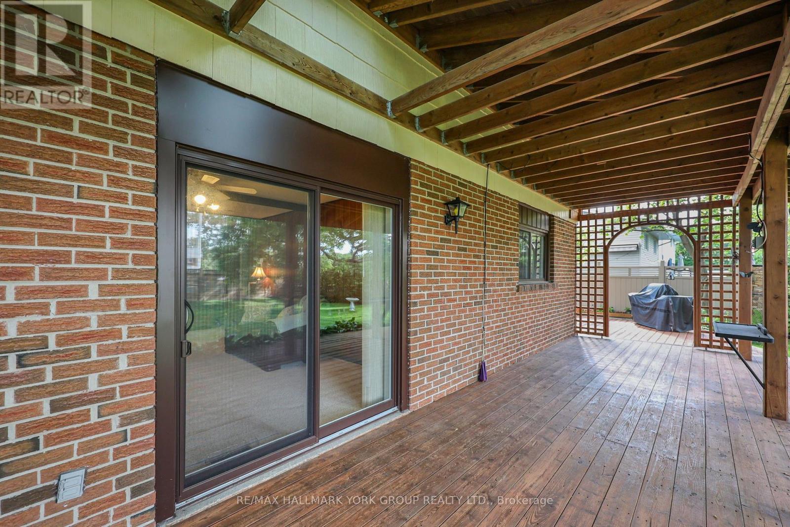 80 Fairway Drive, Aurora, Ontario  L4G 2H4 - Photo 28 - N13724854