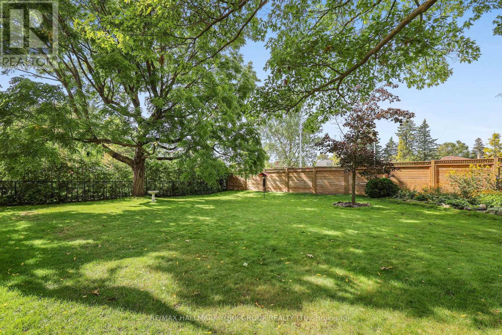80 Fairway Drive, Aurora, Ontario  L4G 2H4 - Photo 31 - N13724854
