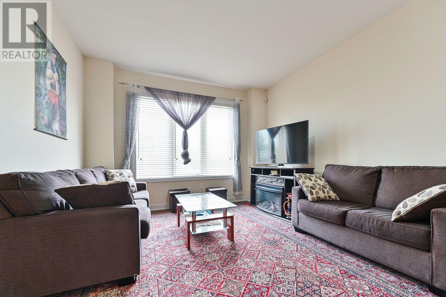 41 Anchusa Drive, Richmond Hill, Ontario  L4E 5B6 - Photo 10 - N13724914