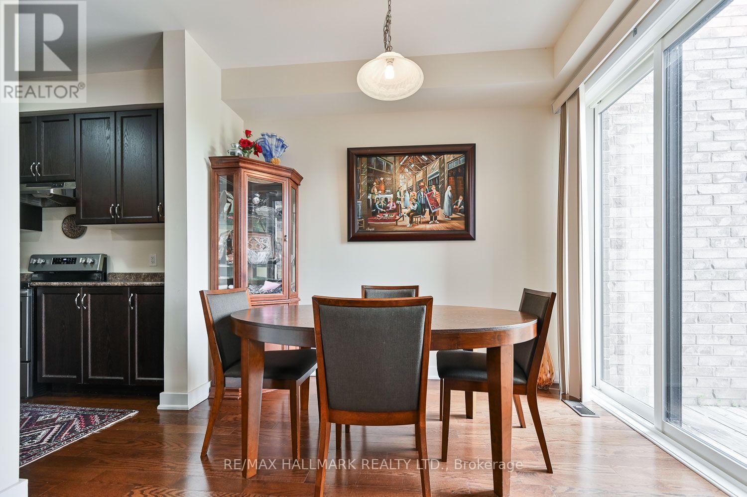 41 Anchusa Drive, Richmond Hill, Ontario  L4E 5B6 - Photo 12 - N13724914