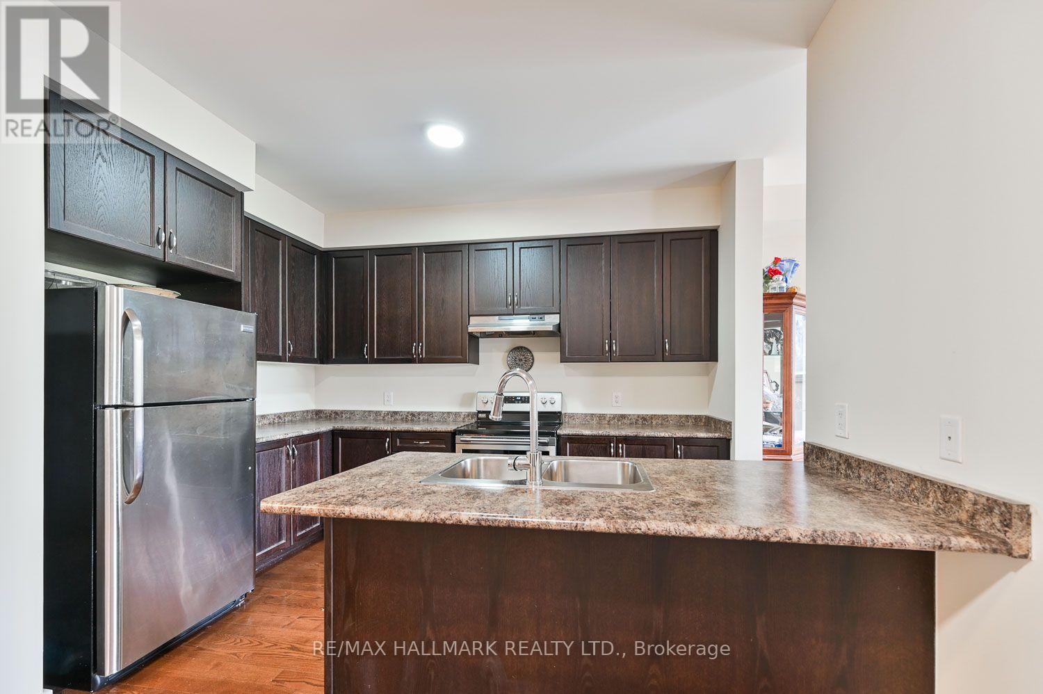41 Anchusa Drive, Richmond Hill, Ontario  L4E 5B6 - Photo 14 - N13724914