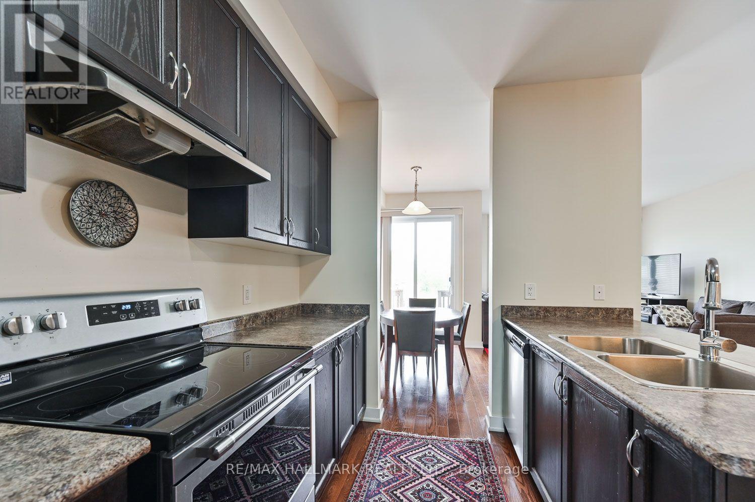 41 Anchusa Drive, Richmond Hill, Ontario  L4E 5B6 - Photo 18 - N13724914