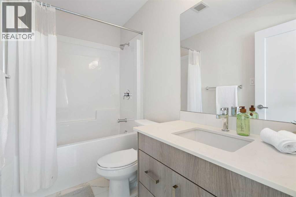 209, 25 Walgrove Walk SE, Calgary, Alberta  T2X 5E2 - Photo 10 - A2340757