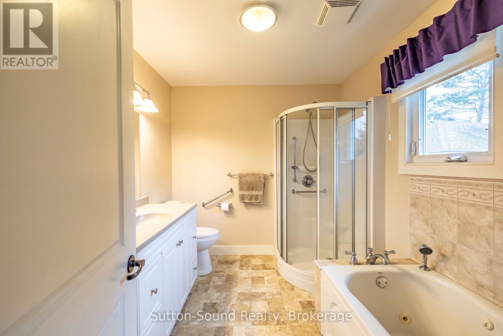 827 13th Street W, Georgian Bluffs, Ontario  N4K 6V5 - Photo 22 - X13720956