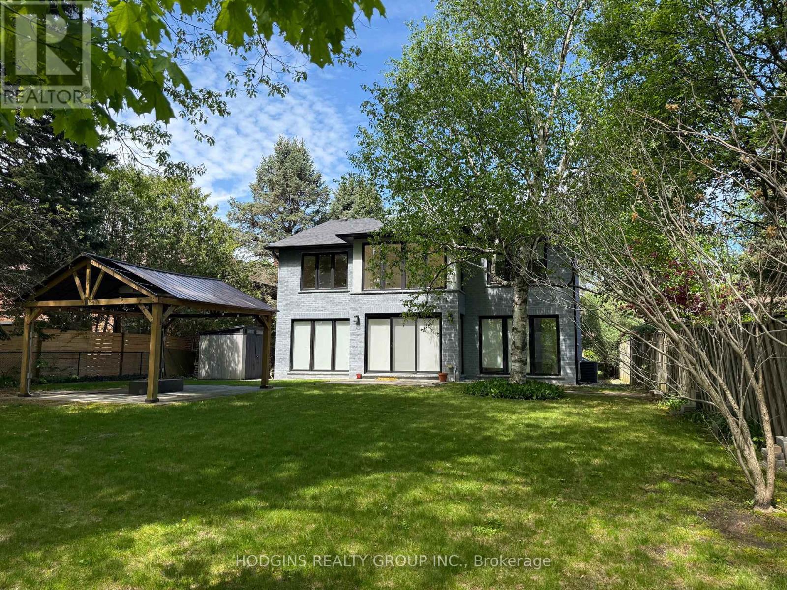 1670 Caverly Court, Mississauga, Ontario  L5L 3L7 - Photo 2 - W13724882