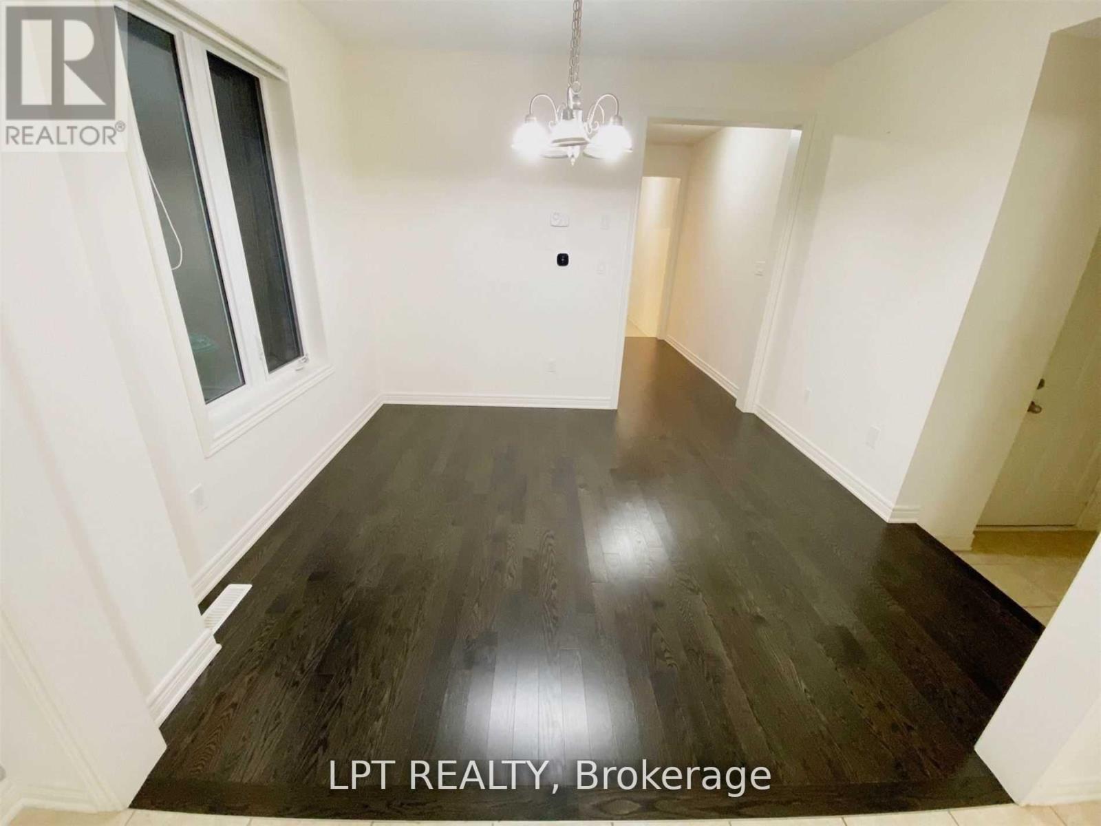 35 Humberstone Crescent, Brampton, Ontario  L7A 4C2 - Photo 7 - W13724896
