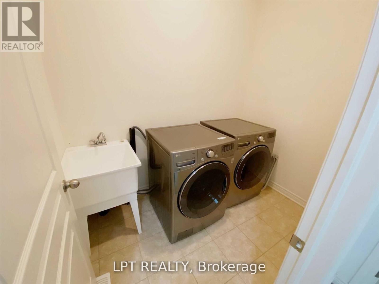 35 Humberstone Crescent, Brampton, Ontario  L7A 4C2 - Photo 9 - W13724896