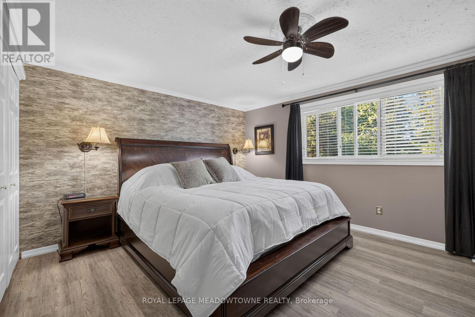 30 Metcalfe Court, Halton Hills, Ontario  L7G 4N9 - Photo 24 - W13724910