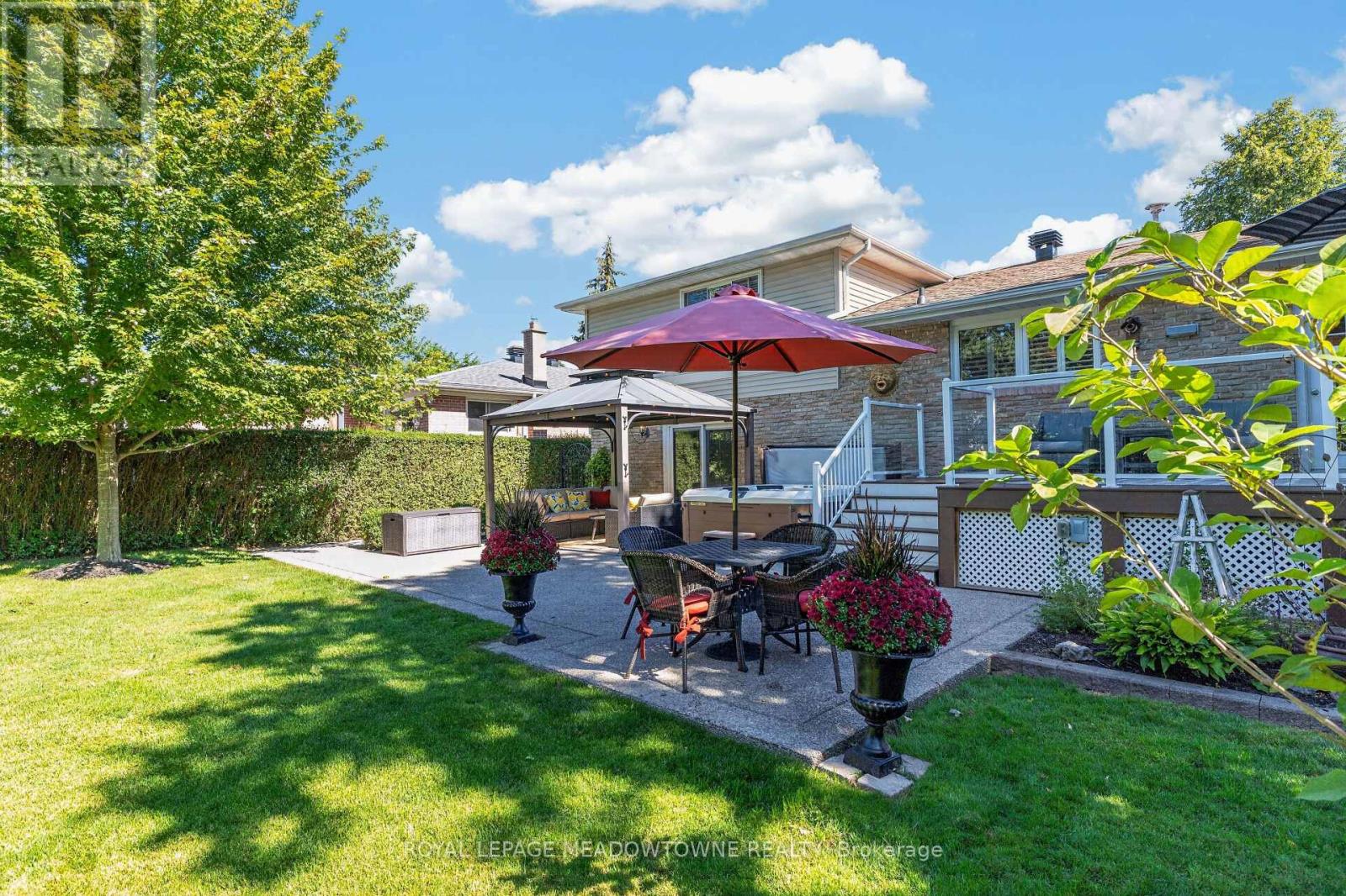30 Metcalfe Court, Halton Hills, Ontario  L7G 4N9 - Photo 41 - W13724910