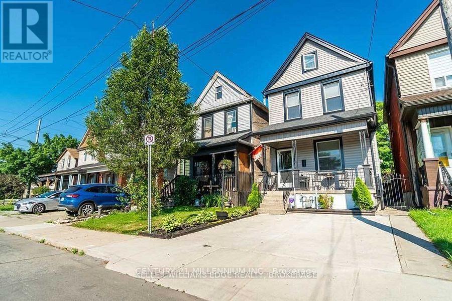 20 DICKSON AVENUE, Hamilton, Ontario