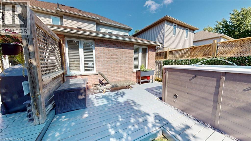 723 Munich Circle, Waterloo, Ontario  N2V 2N6 - Photo 27 - 40858886