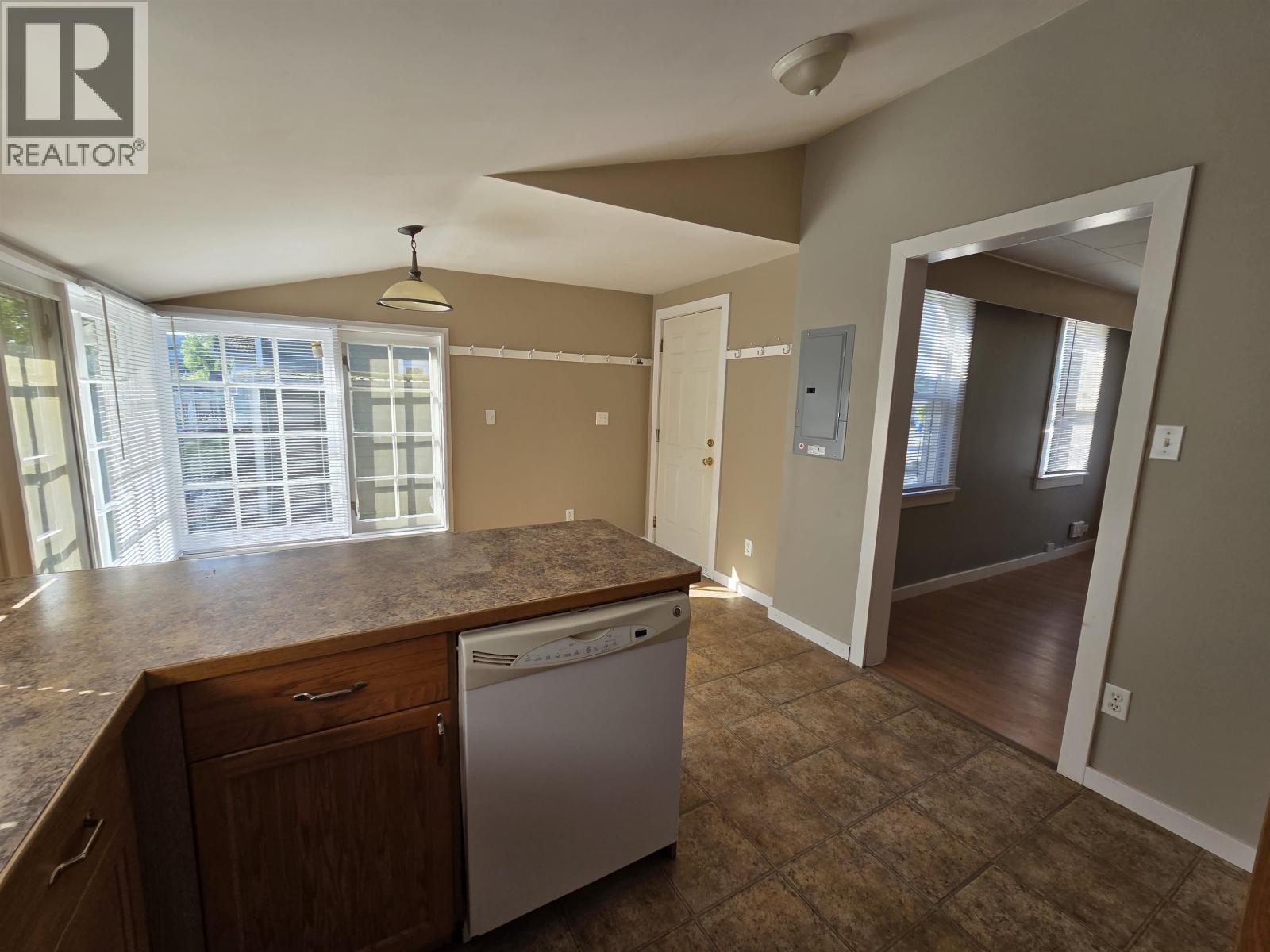 2506 Pear Street, Terrace, British Columbia  V8G 2R4 - Photo 4 - R3159817