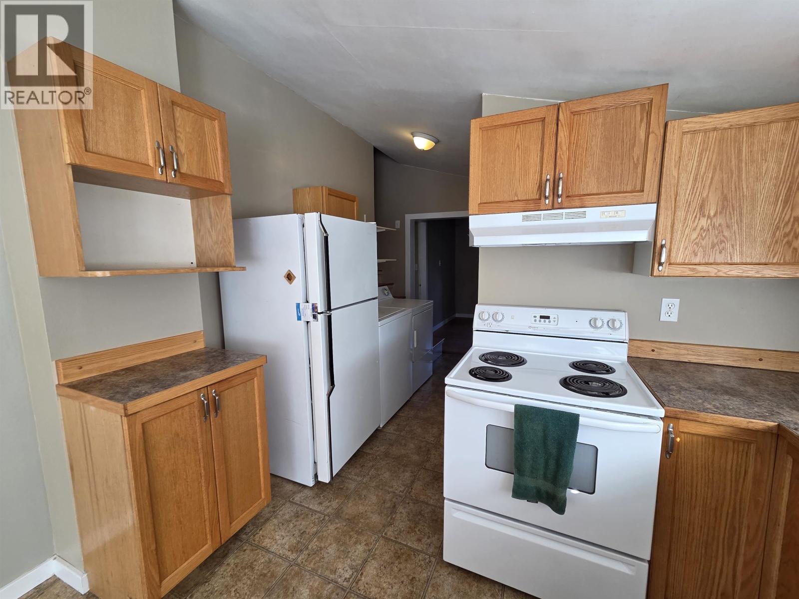 2506 Pear Street, Terrace, British Columbia  V8G 2R4 - Photo 5 - R3159817