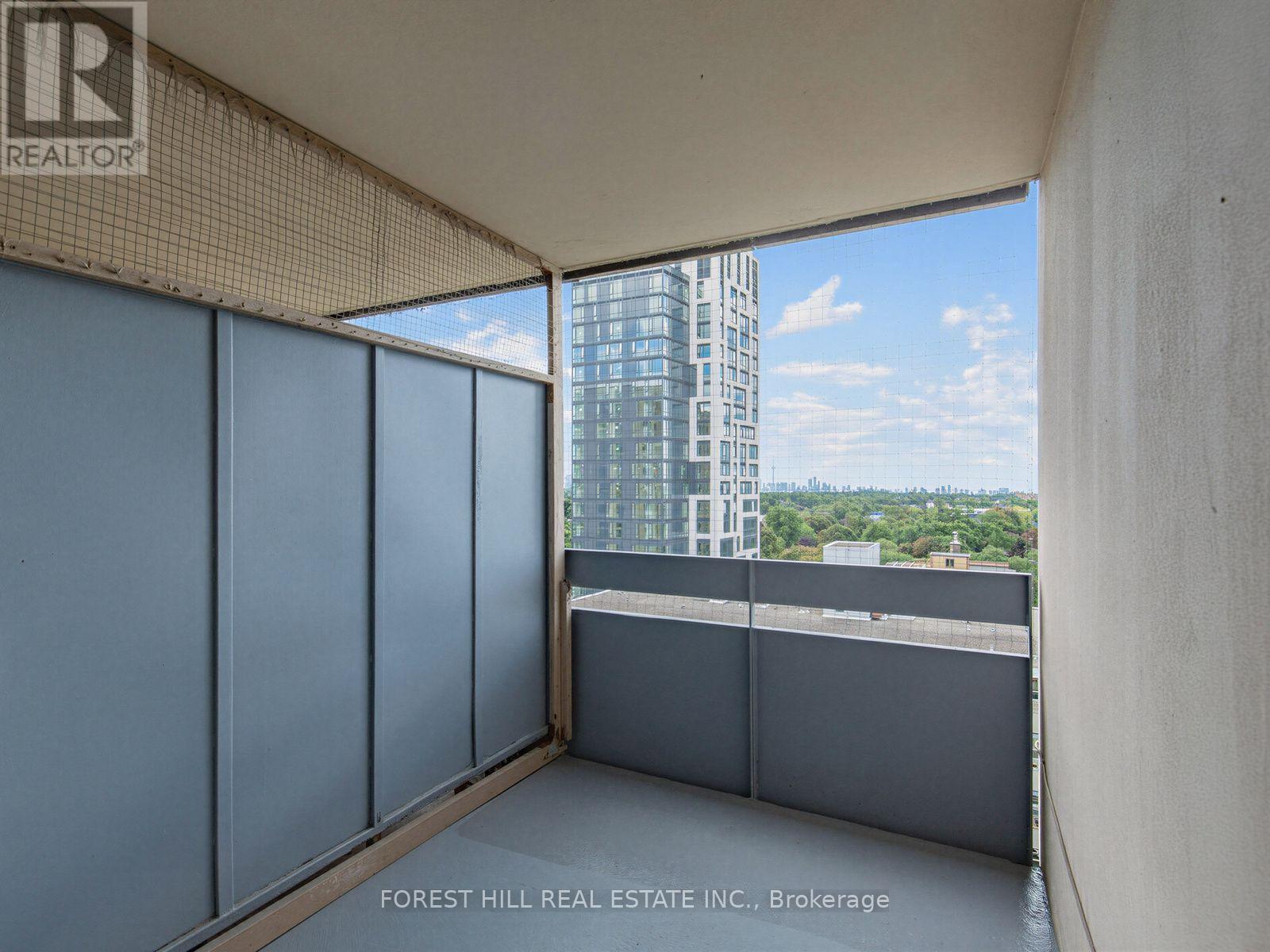 1201 - 141 Lyon Court, Toronto, Ontario  M6B 3H2 - Photo 22 - W13723280