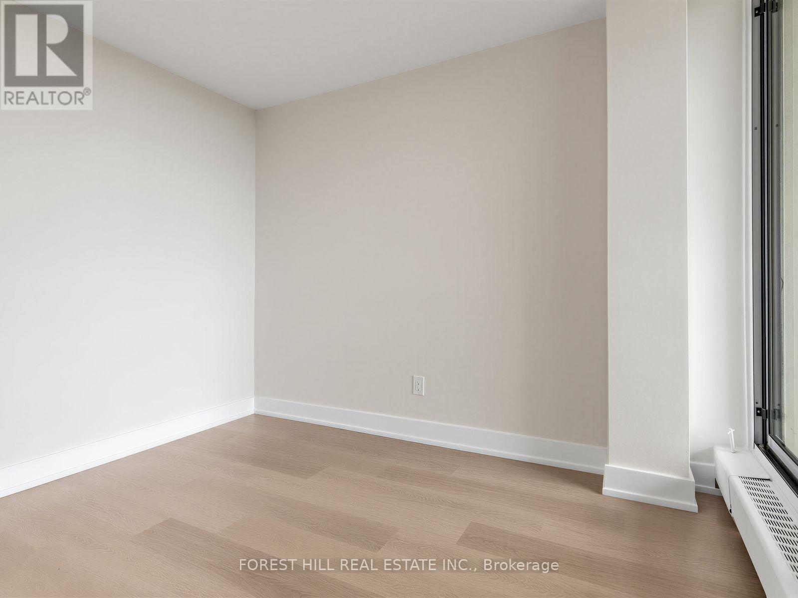 1201 - 141 Lyon Court, Toronto, Ontario  M6B 3H2 - Photo 11 - W13723280