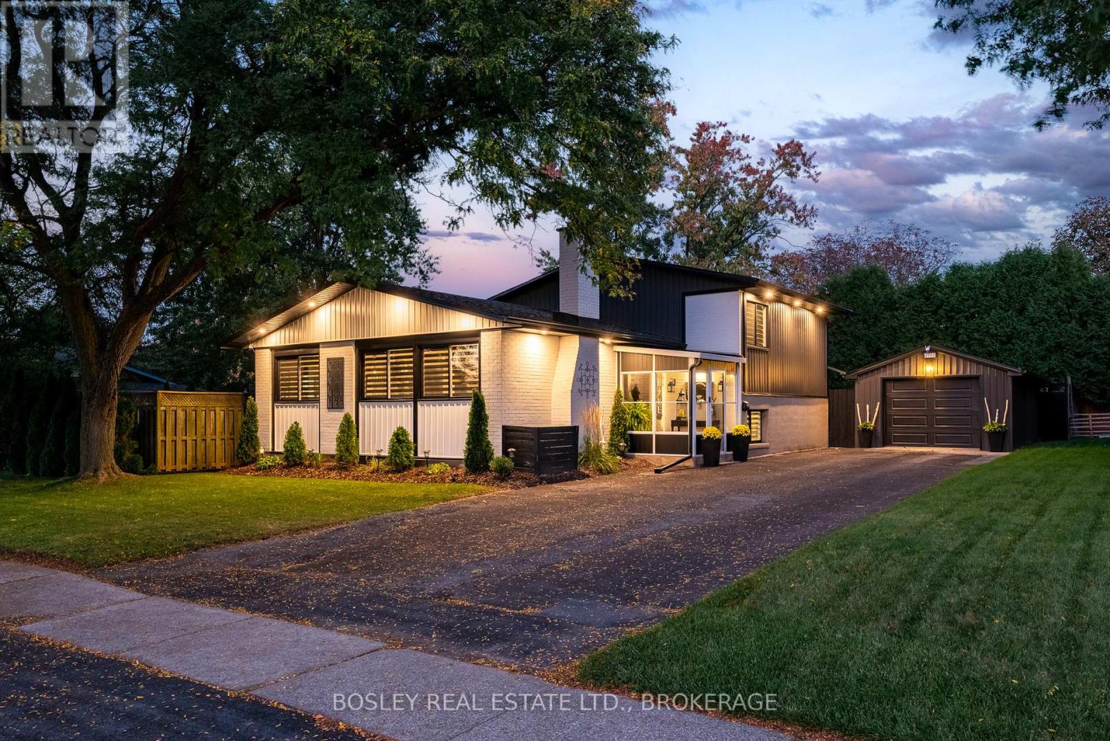 4148 DORCHESTER ROAD, Niagara Falls, Ontario