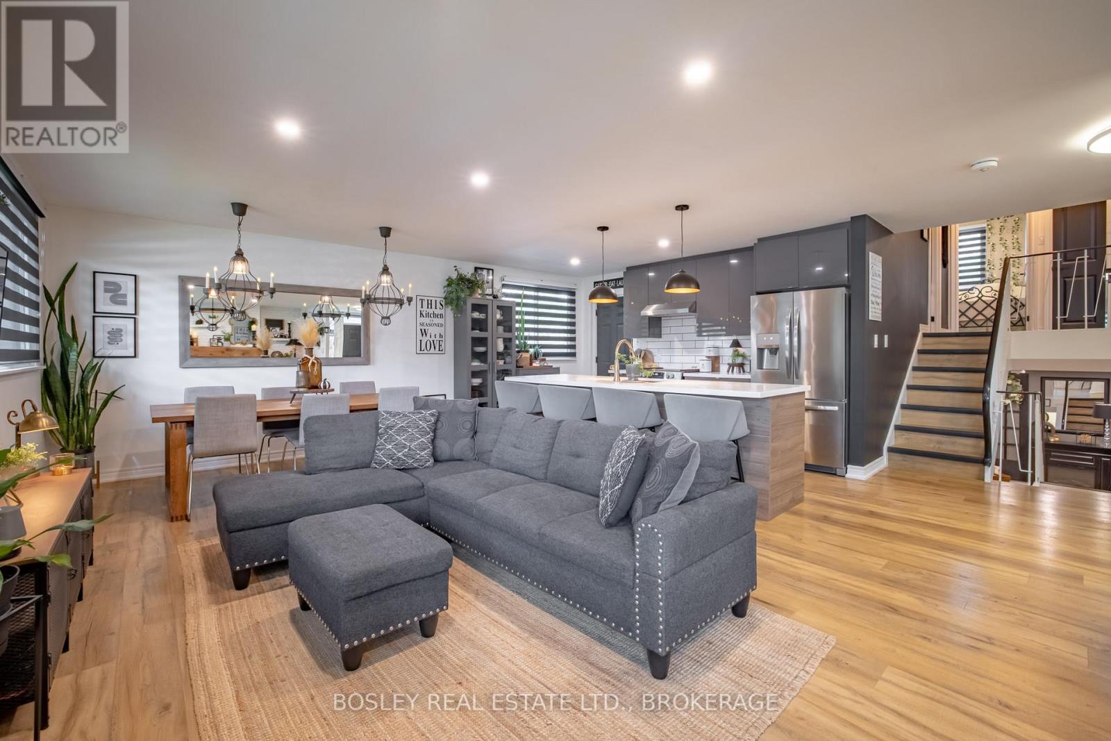 4148 Dorchester Road, Niagara Falls, Ontario  L2E 6N2 - Photo 5 - X13709888
