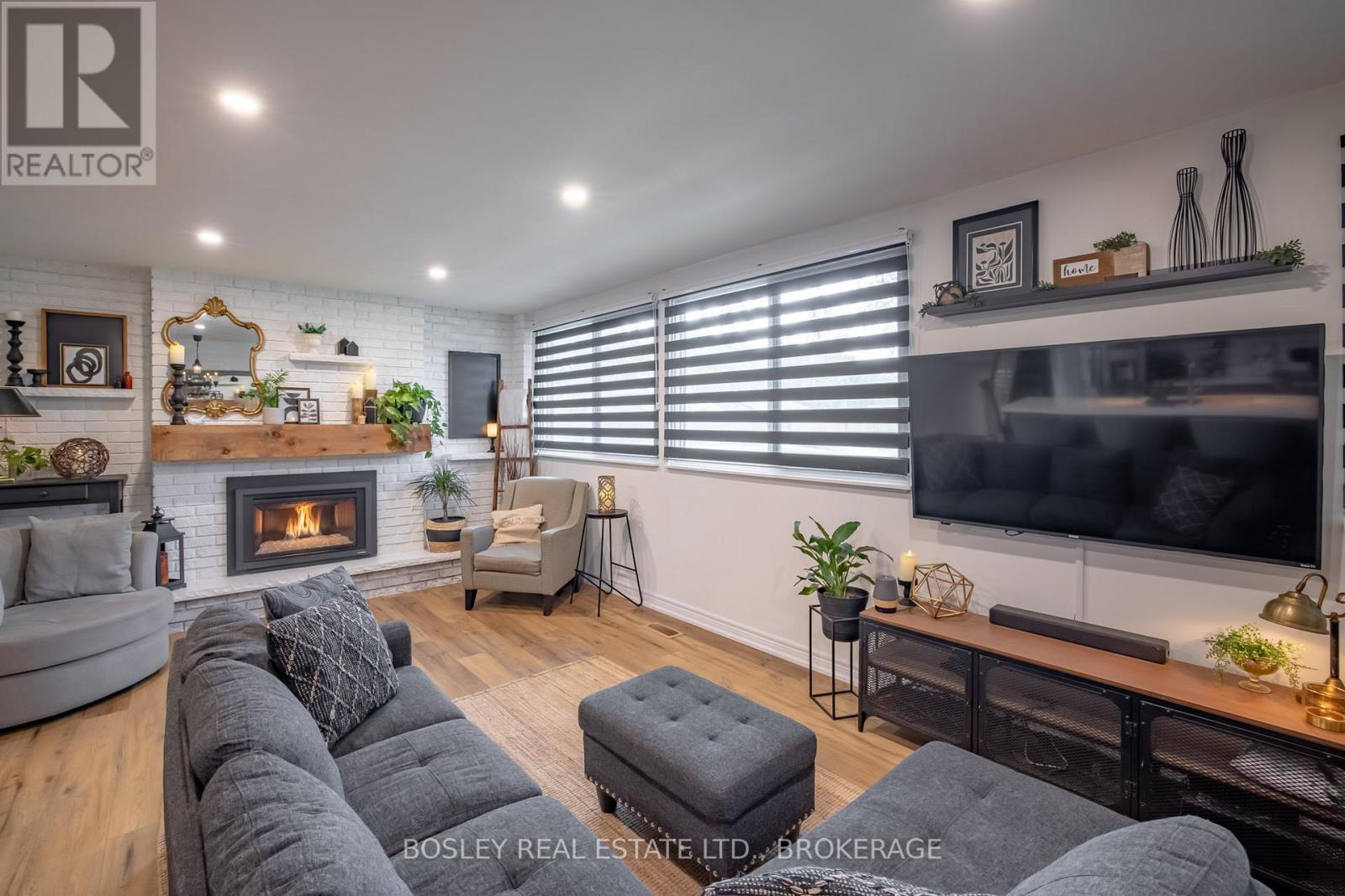 4148 Dorchester Road, Niagara Falls, Ontario  L2E 6N2 - Photo 8 - X13709888