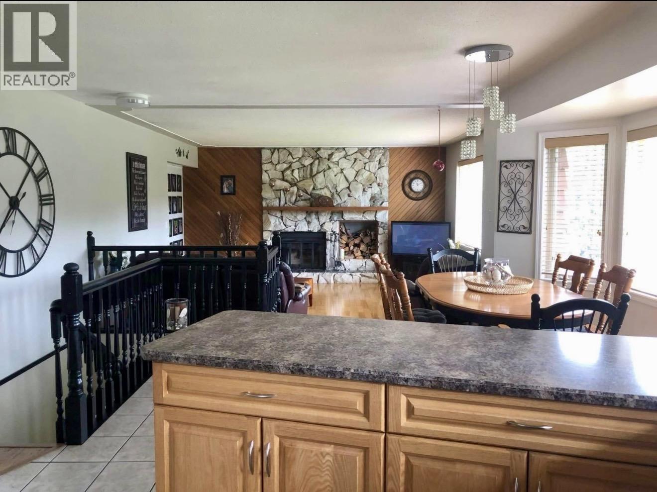 1375 Pinecrest Road, Burns Lake, British Columbia  V0J 1E3 - Photo 13 - R3159726