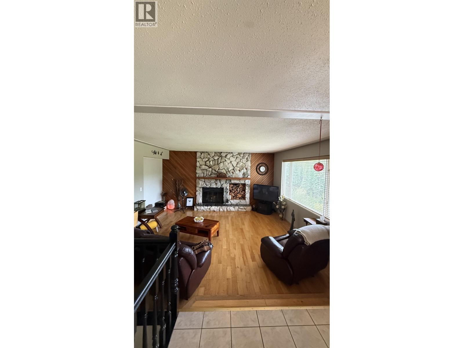 1375 Pinecrest Road, Burns Lake, British Columbia  V0J 1E3 - Photo 10 - R3159726