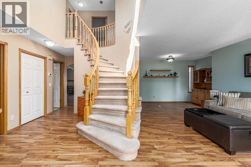 681 Harvest Hills Drive NE, Calgary, Alberta  T3K 4R3 - Photo 4 - A2338060