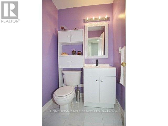 3157 Bentley Drive, Mississauga, Ontario  L5M 6V8 - Photo 16 - W13612364