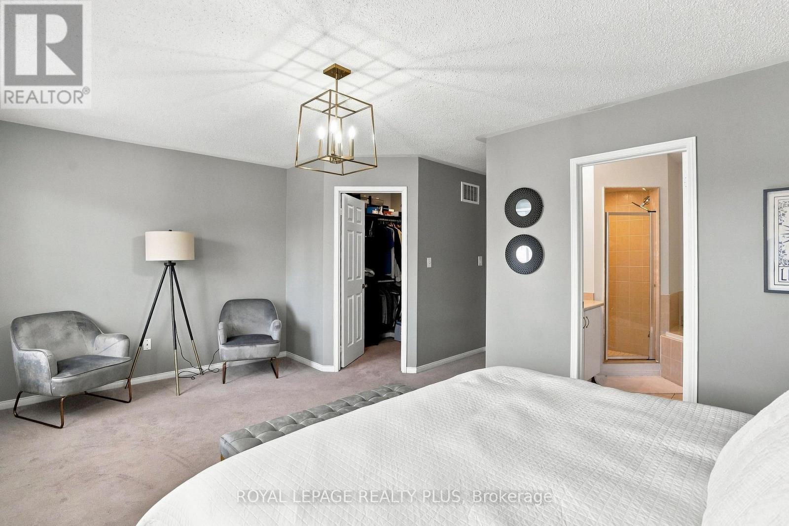2333 Sutton Drive, Burlington, Ontario  L7L 6Y9 - Photo 20 - W13719802