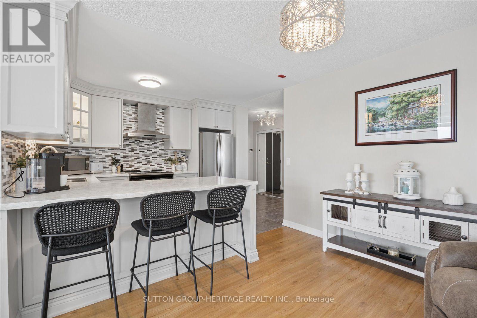 603 - 1600 Charles Street, Whitby, Ontario  L1N 0G4 - Photo 11 - E13724948