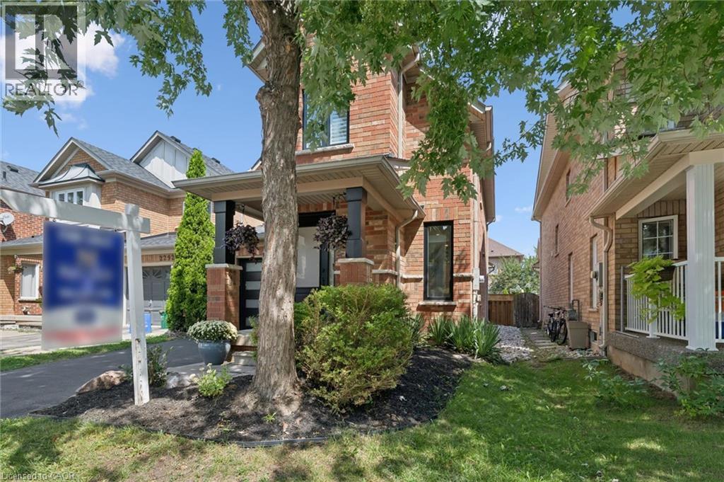 2294 Seton Crescent, Burlington, Ontario  L7L 6Y4 - Photo 2 - 40858862