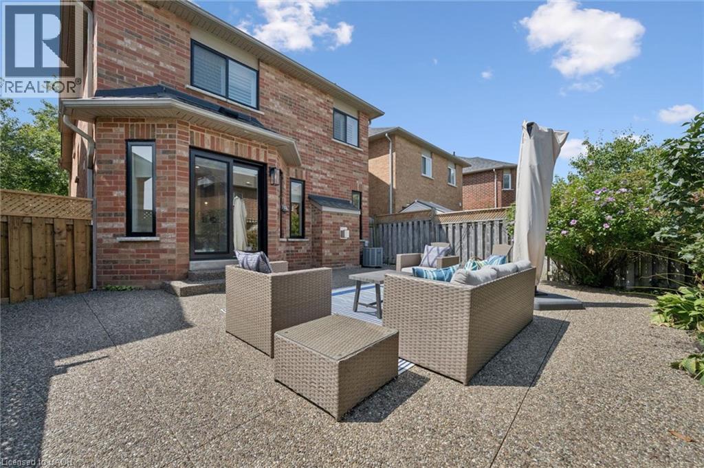 2294 Seton Crescent, Burlington, Ontario  L7L 6Y4 - Photo 41 - 40858862