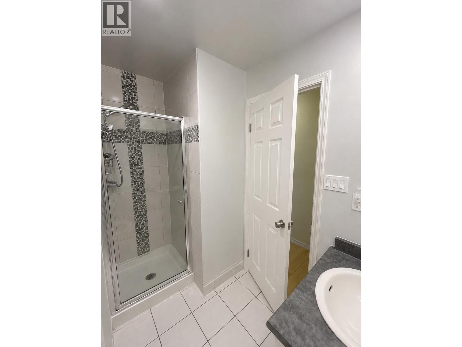 805 5885 Olive Avenue, Burnaby, British Columbia  V5H 4N8 - Photo 8 - R3159765