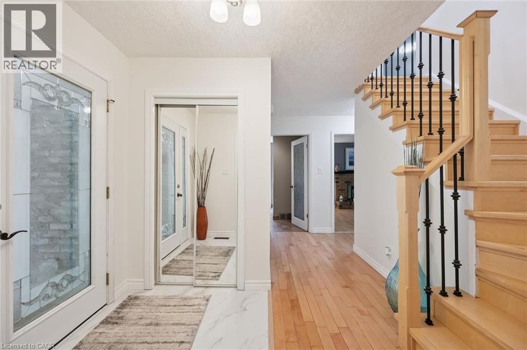 345 Beechlawn Drive, Waterloo, Ontario  N2L 5L8 - Photo 8 - 40859224
