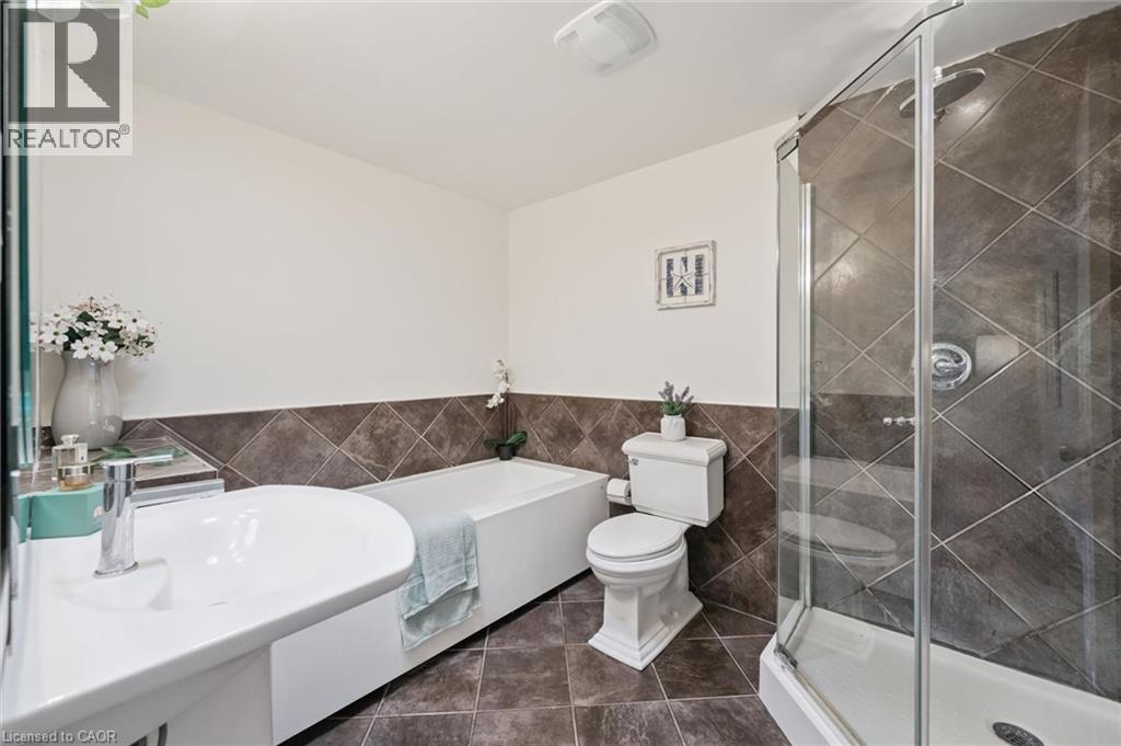 345 Beechlawn Drive, Waterloo, Ontario  N2L 5L8 - Photo 33 - 40859224