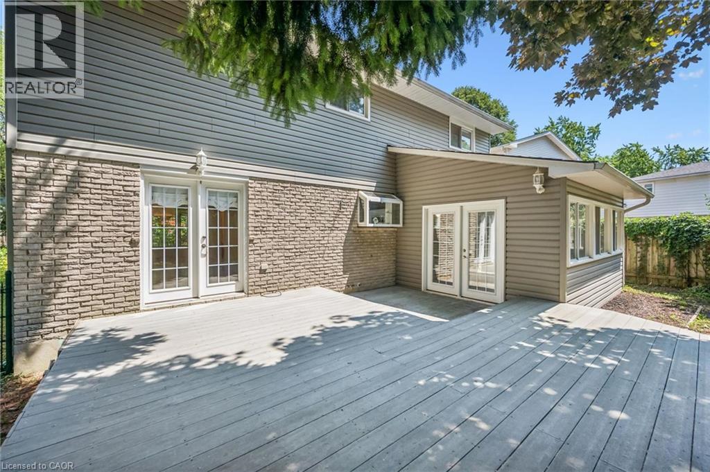 345 Beechlawn Drive, Waterloo, Ontario  N2L 5L8 - Photo 43 - 40859224