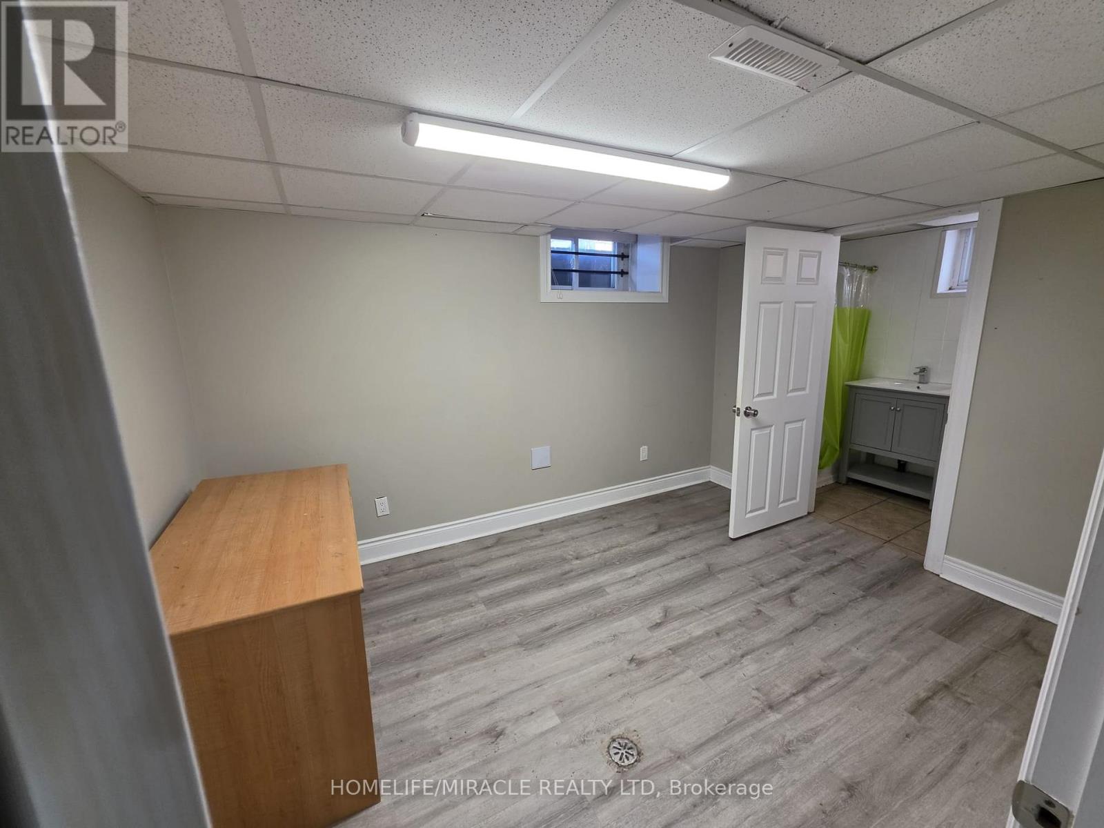 7150 Douglas Crescent, Niagara Falls, Ontario  L2G 3C4 - Photo 12 - X13724938