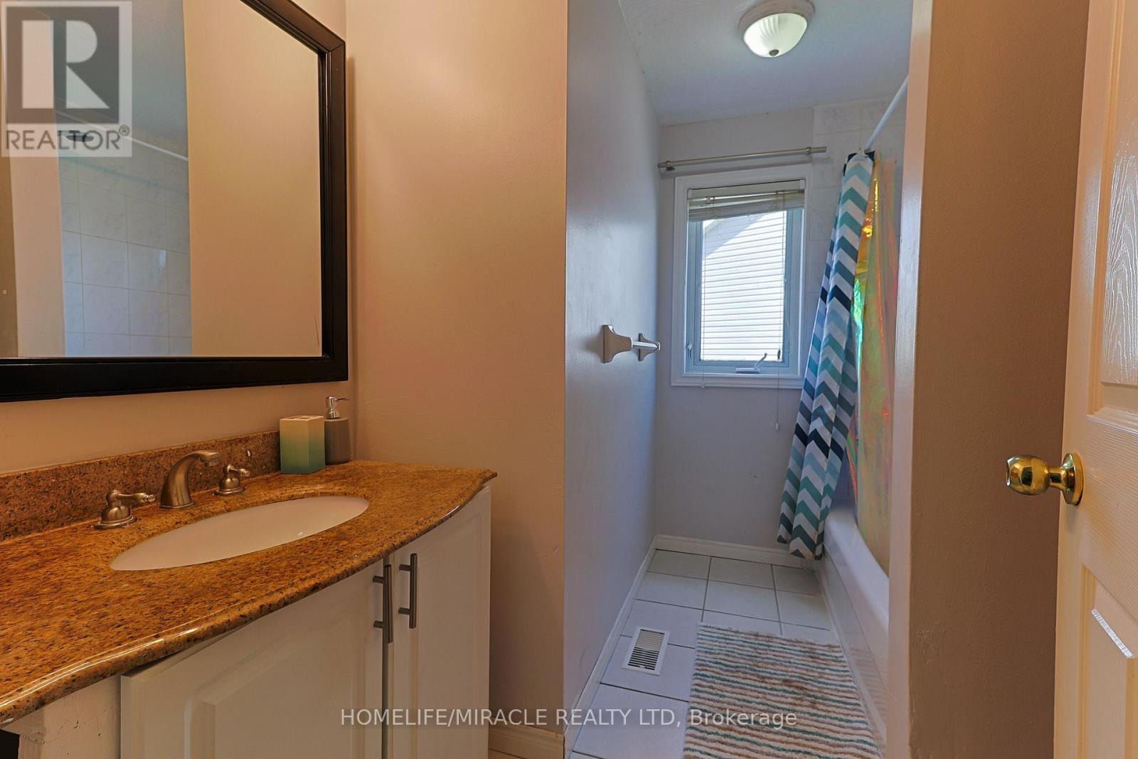 46 Heatherwood Place, Kitchener, Ontario  N2N 3P4 - Photo 17 - X13724952