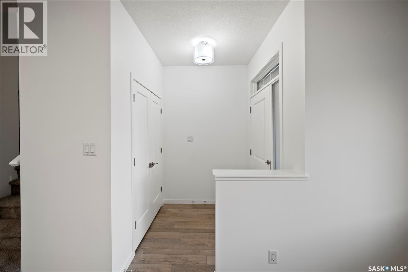 5606 Mccaughey Street, Regina, Saskatchewan  S4W 0P3 - Photo 6 - SK046959