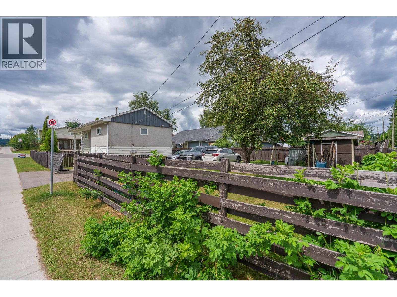 990 Gillett Street, Prince George, British Columbia  V2M 2T9 - Photo 9 - R3159428